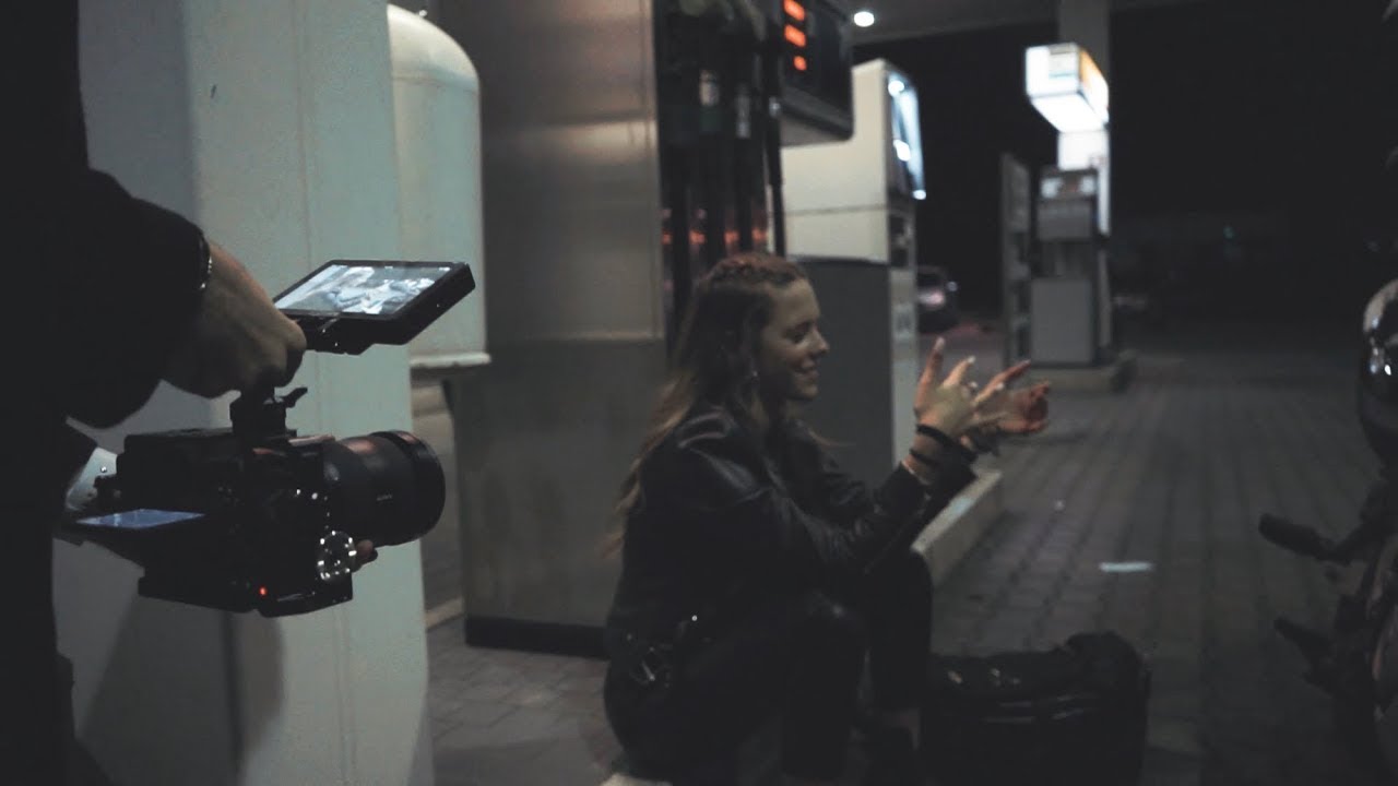 #dietrolequinte - Ras & Calle - Netflix (video backstage) Con le #Grealisisters
