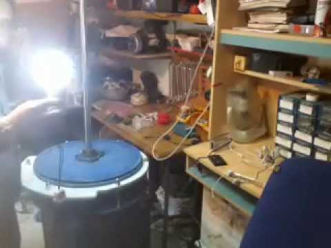 dikey eksenli  türbin 70 devirde  300 volt