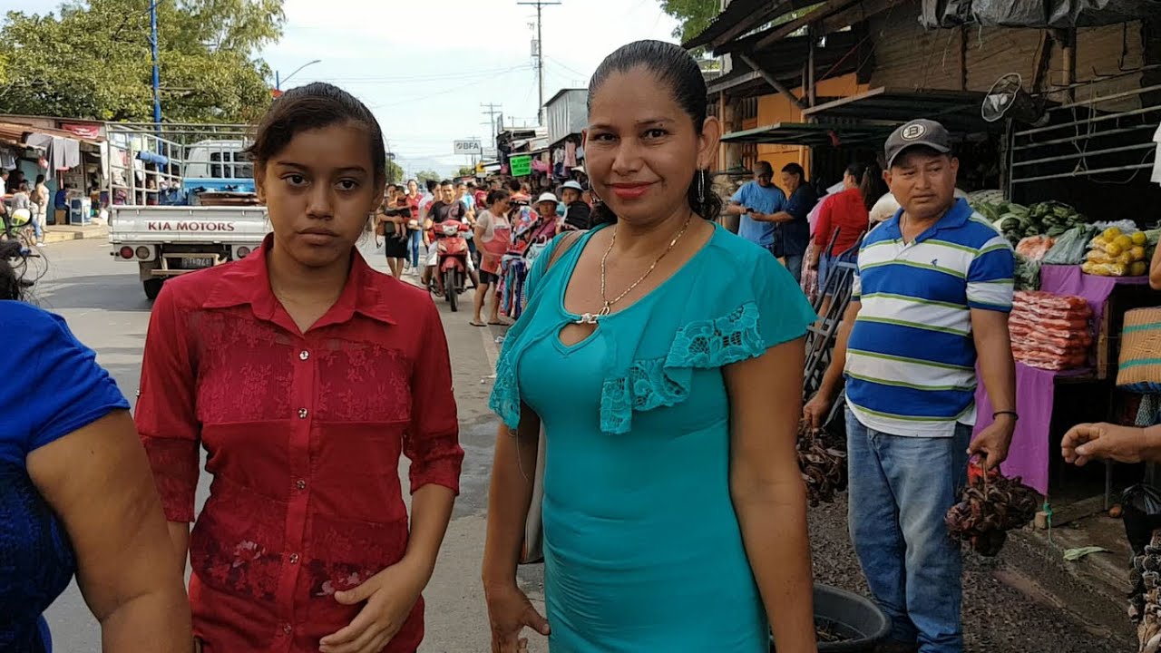Dios mío la Chapulina está enamorada de otro lo dejo  descubierto sorpresa para la pelukerita
