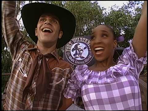 DISNEY SING ALONG SONG AT DISNEY WORLD Campout - Turkey In The Straw Square Dance in 8K 60FPS