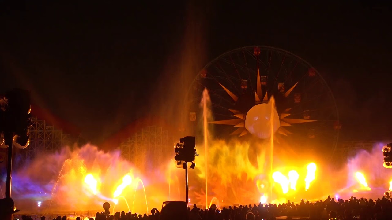 Disneyland Villainous - World of Color at Oogie Boogie Bash, Sep 2019
