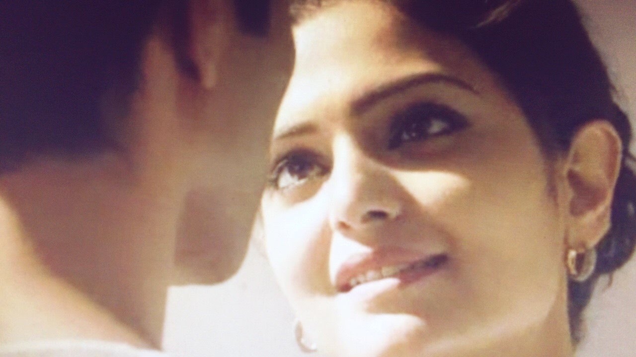 divya pillai hot | malayalam acterss hot videos