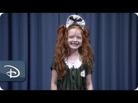 DIY Halloween Makeup: Haunted Mansion Maid | Disney Parks