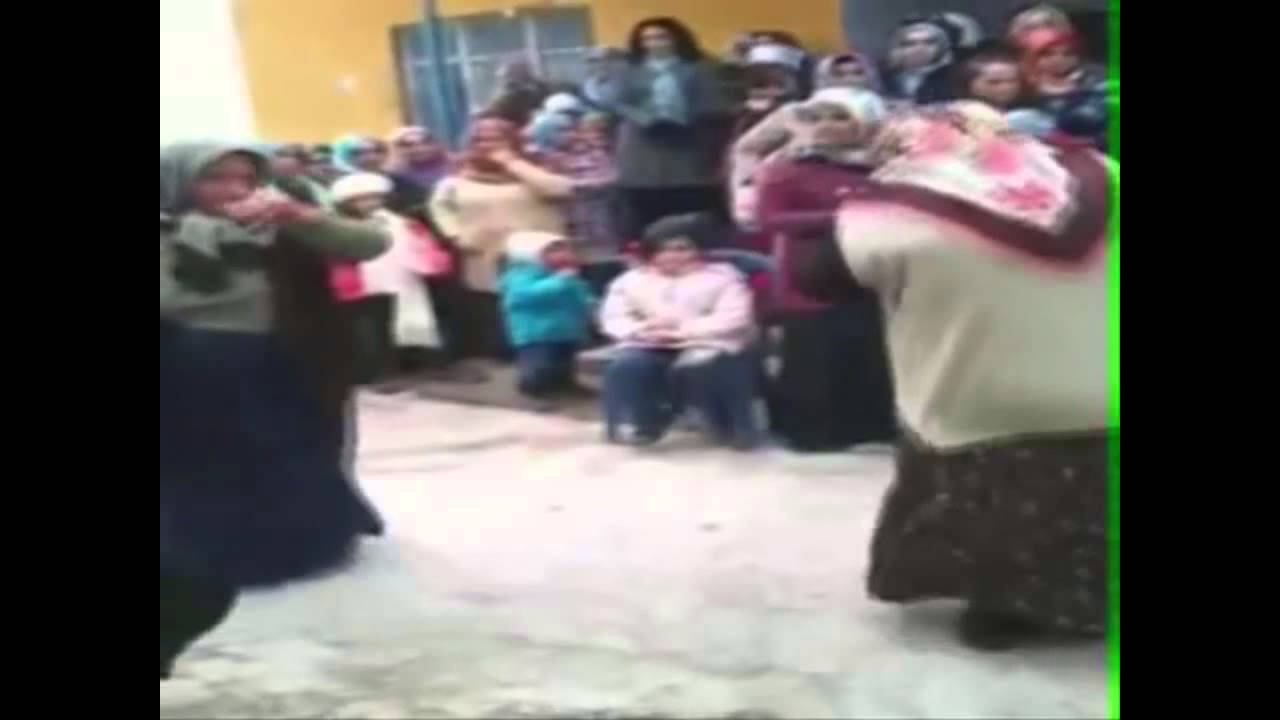 Dj Blend vs Teyzeler :) -Emirhan Gülhan Farkıyla ;)