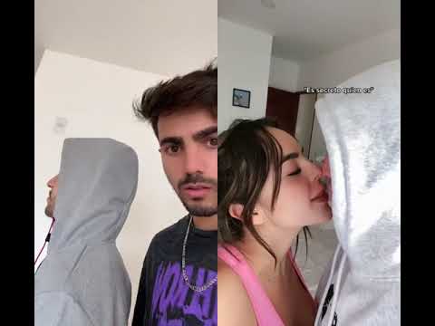 #dúo con @anacsimg mmm acá hay algo raro #fedevigevani #shorts