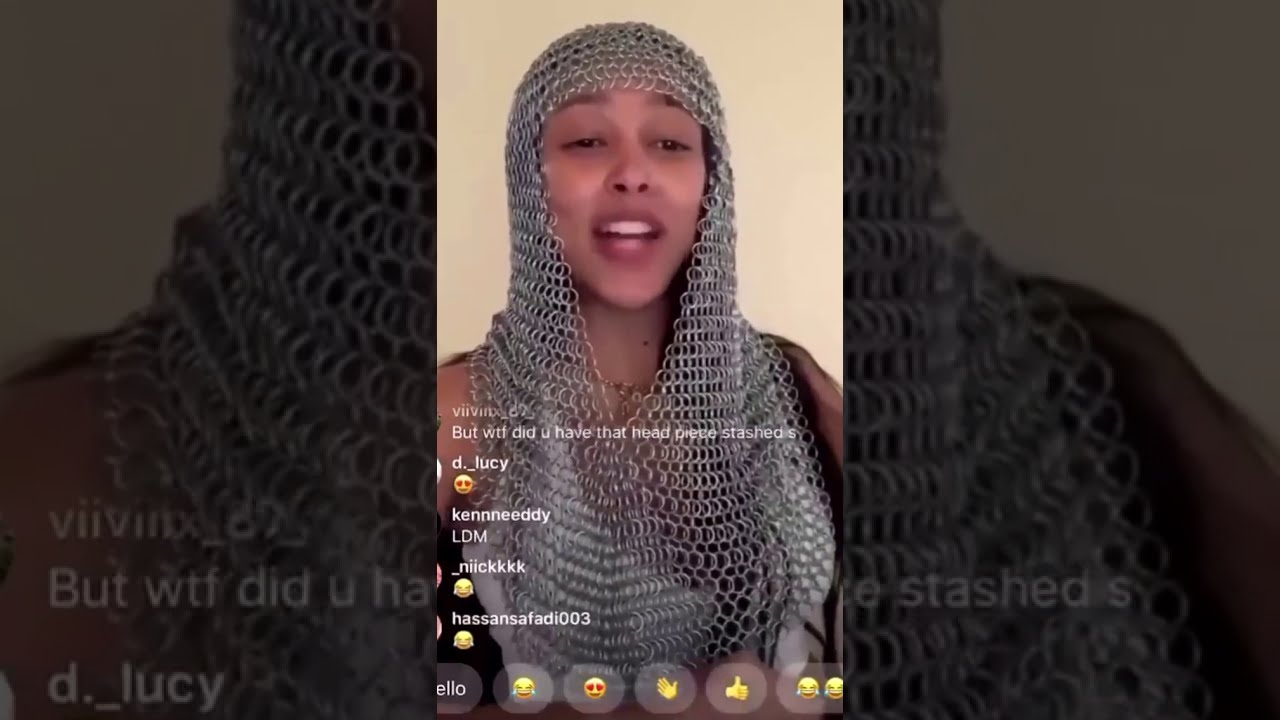 Doja Cat recites 
