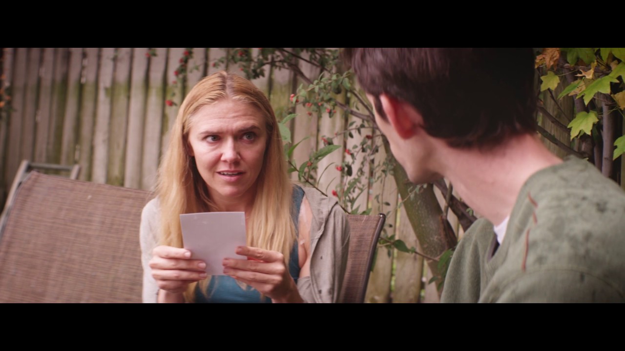 DOMINIQUE SWAIN and MIA TALERICO in Short Film PHOTOGRAPHIC MEMORY (2017)