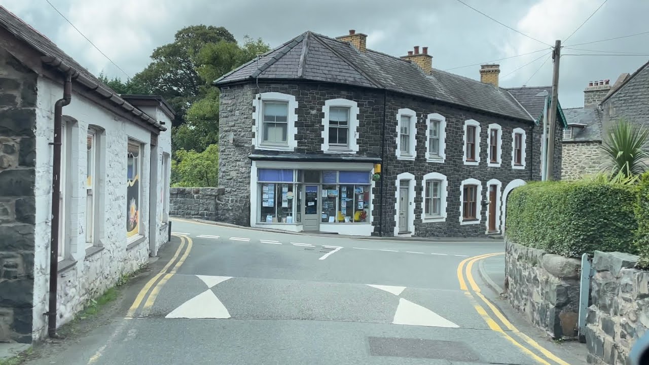 Driving through the village of Llanfairfechan in North Wales - 11/08/23 // dashcam footage // ASMR