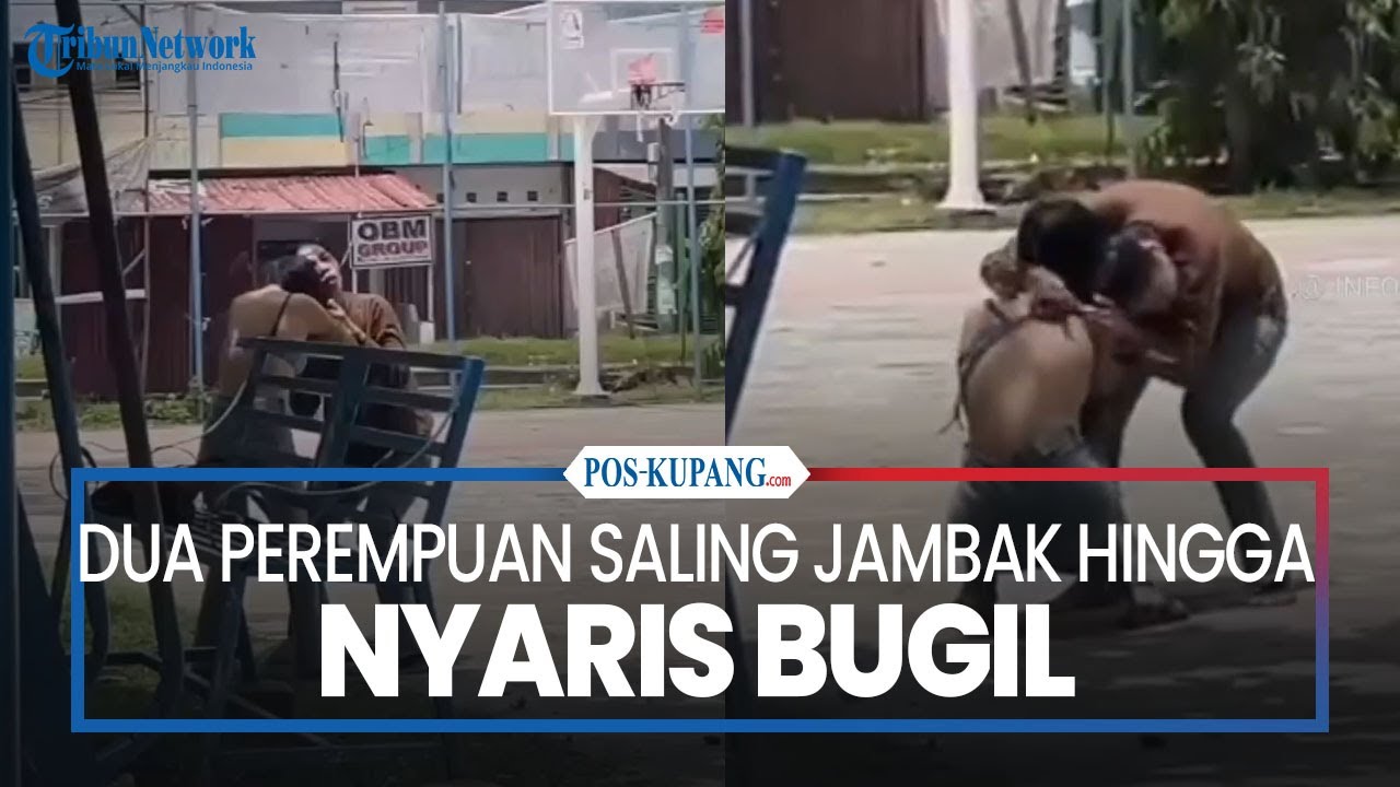 Dua Perempuan Saling Jambak Hingga Nyaris Bugil