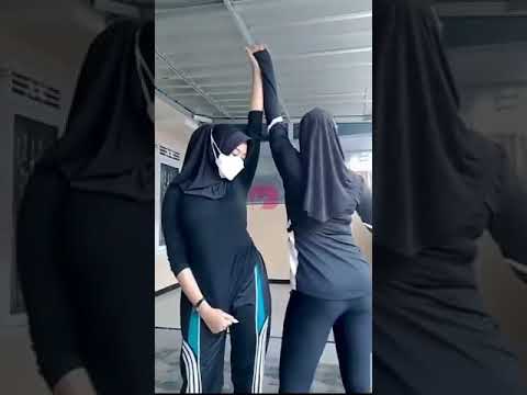 Duet Jilbob and Jilbot Indonesia