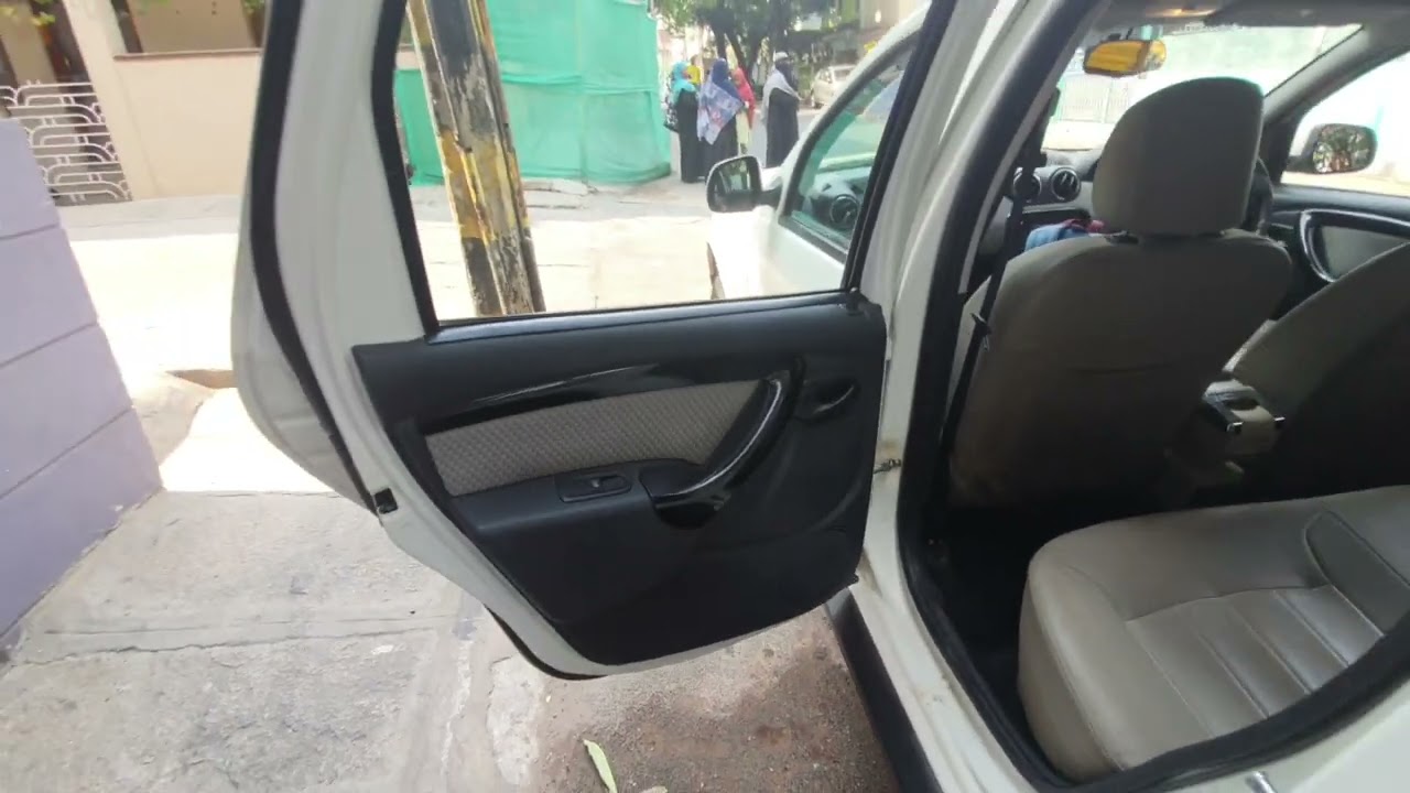 Duster in Zoom Car Host??🤔