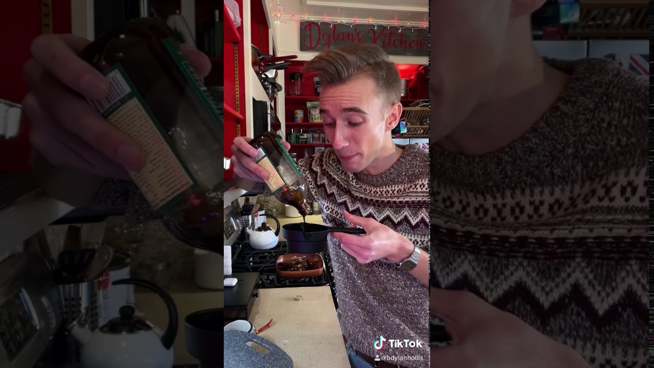 Dylan Hollis - WAR CAKE (TikTok Vintage Recipe)