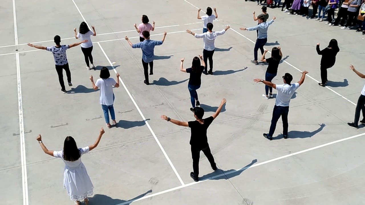 Düzce Cumhuriyet Anadolu Lisesi Çökertme Zeybeği 1