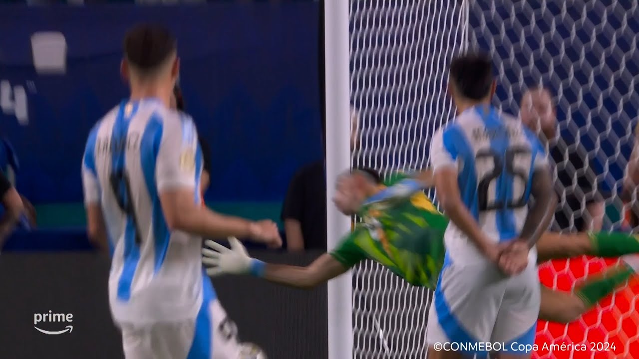 レルマのミドルをE・マルティネスが指先セーブ！ アルゼンチン vs コロンビア | 決勝 | CONMEBOL コパ・アメリカ USA 2024