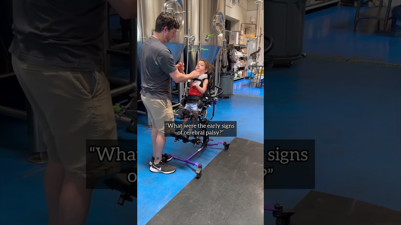 Early signs of cerebral palsy #cp #cerebralpalsy #preemie