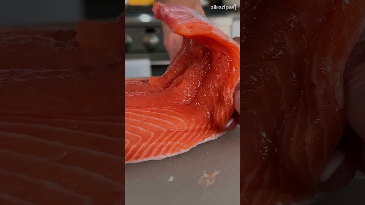 EASIEST Way to Remove Salmon Skin