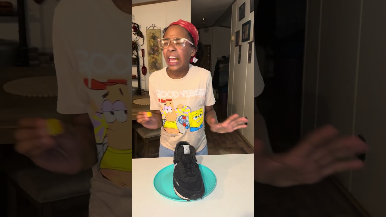 EATING SHOES CANDY!!