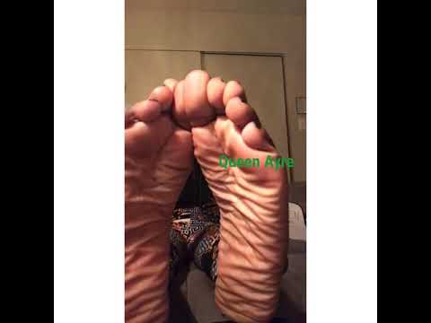 Ebony wrinkly soles