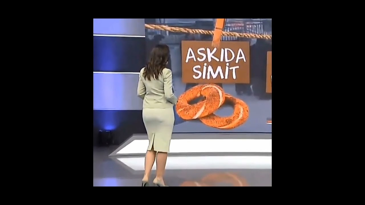 Ece üner daracık eteği tangalı götü 🔥
