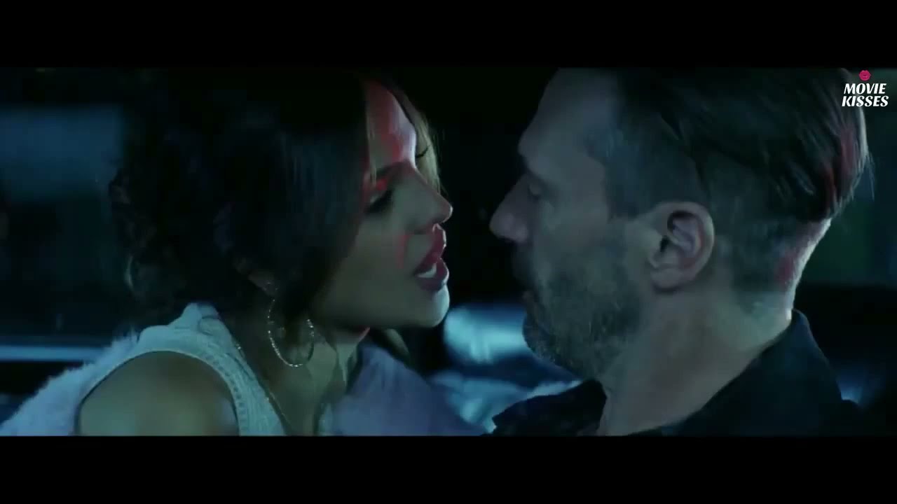 Eiza Gonzalez Kissing Compilation   Eiza Gonzalez Hot