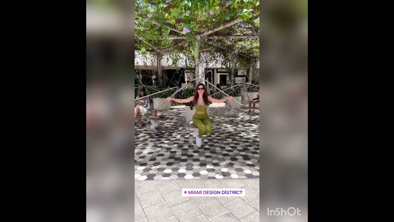 Ela Rümeysa Cebeci.