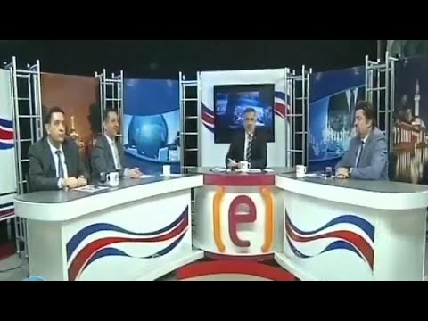 Elazığ'daki deprem anı canlı yayında stüdyolara yansıdı