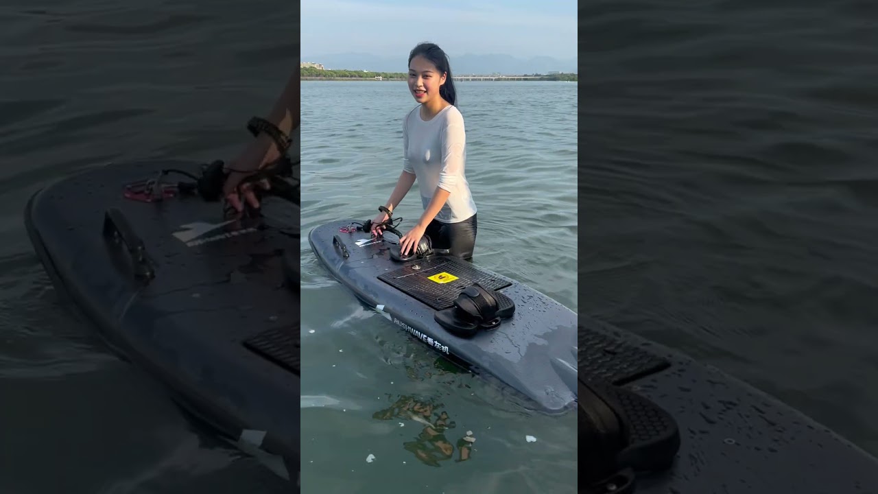 Electric surfboards ，Bringing happiness #RUSHWAVE #jetsurfboard #electricsurfboard