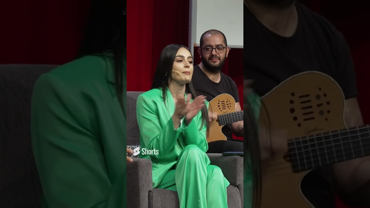 Elif Buse Doğan - Deli mi Ne (Zilleri Taktı) - 4example Talk Show