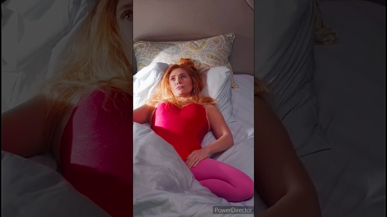 Elizabeth Olsen Sexy Scene😍😍 // Wanda Romantic Scene //#wanda#shorts