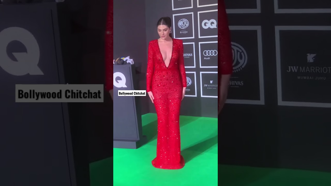 Elnaaz Norouzi Beautiful look at the GQ awards 😘#elnaaznorouzi #bollywoodchitchat #shorts