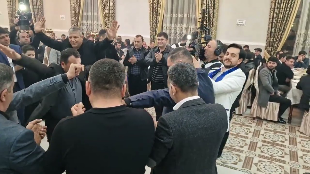 Elvin Qarabagli Sazmen Qarabağ Qrupu Super Ritmler Ruhani Döndermesi Möhtəşəm ifa 050 335 35 57