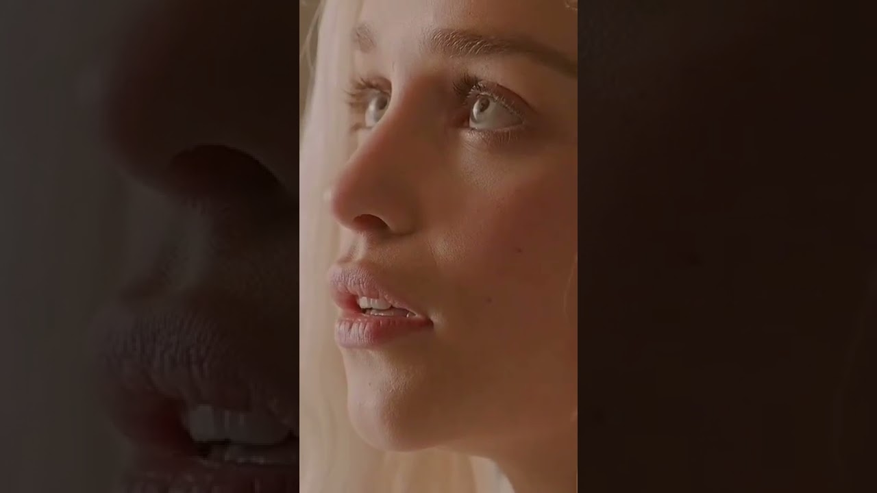 Emilia Clarke sexy lips 💋 for kiss 😘