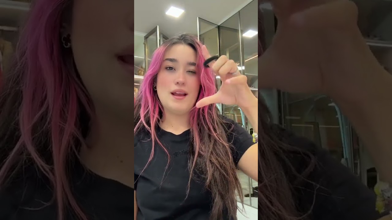 Emilly Vick Fazendo a Trend Da Xuxa No Dedo💕✨#emillyvickof #nflopa #short #trend #youtube #yt #fyp