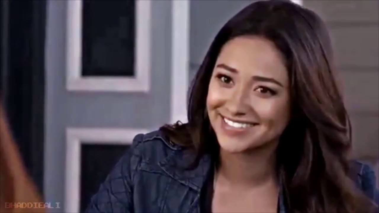 emily fields instagram edits that make me miss pretty little liars