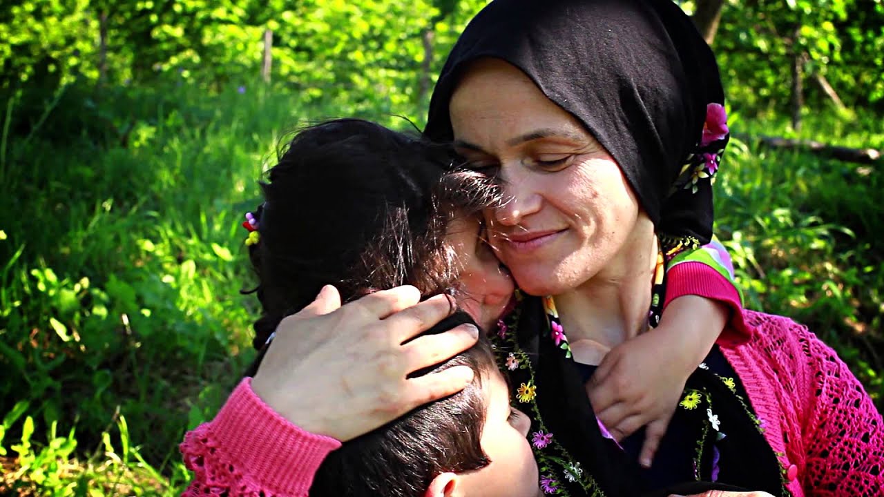EMİNE ÇİLİNGİR DÜNYAYA ŞANSIZ GELDİM 2015