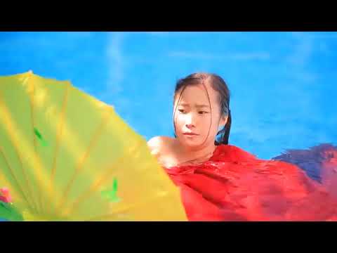 ENF - Hidden Nudity: No Swimsuit Solution