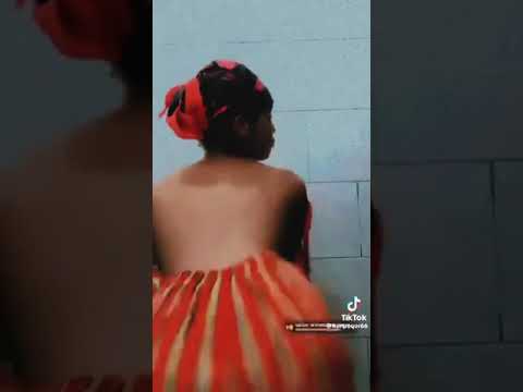 Enjoy 😉 Kamadage Live 💃🍑👀 #somalitiktok