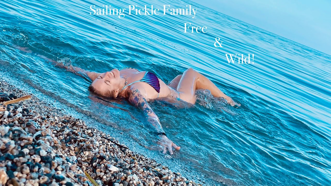 Episode 169 - Finally at anchor for some skinny dipping before our lift out!