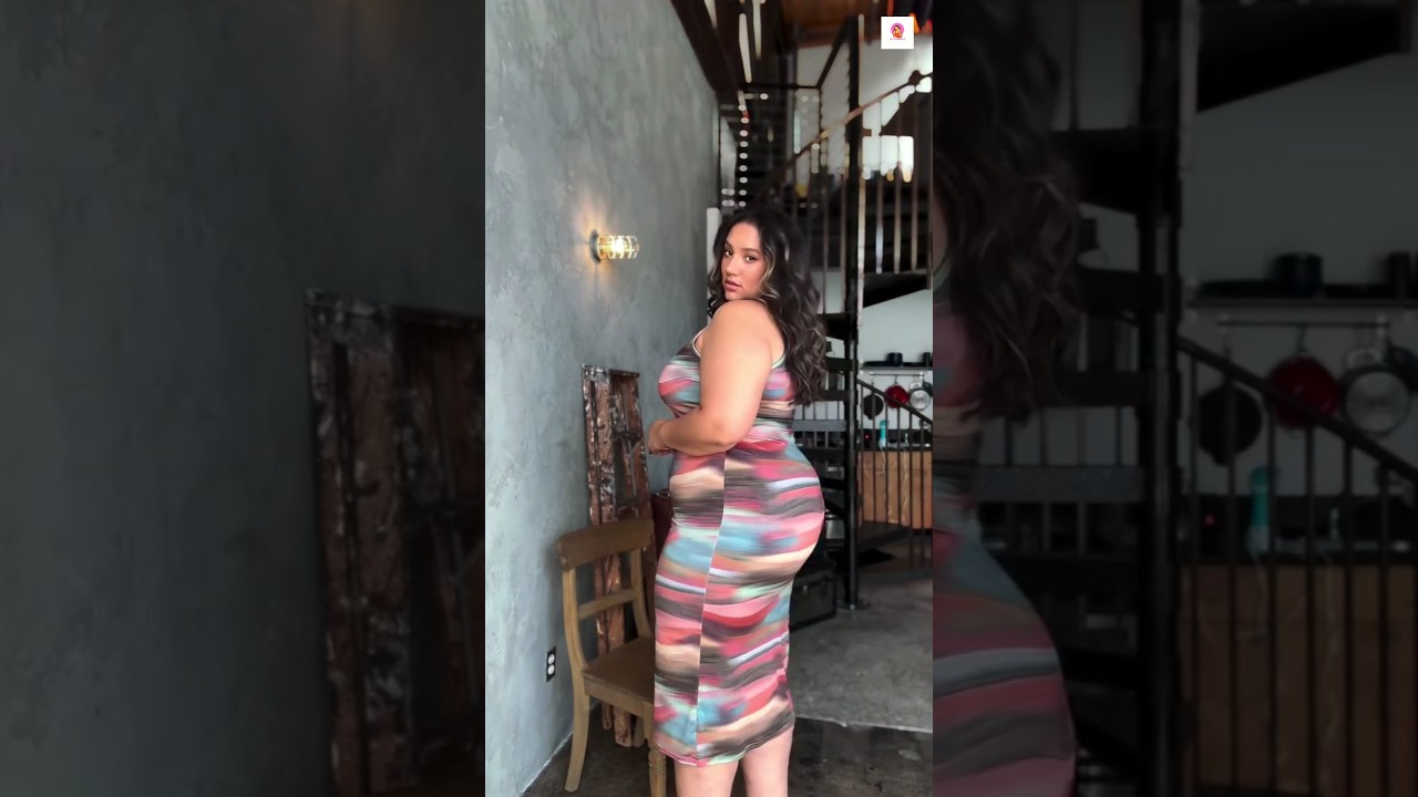 Erica Lauren, Curvy Model 🔥#curvyfashion #curvygirloutfits #curvymodelsupdate #shorts