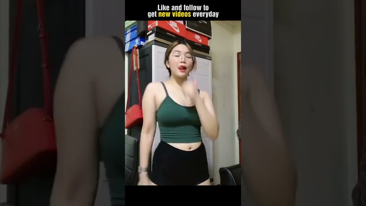 Erika Momotani