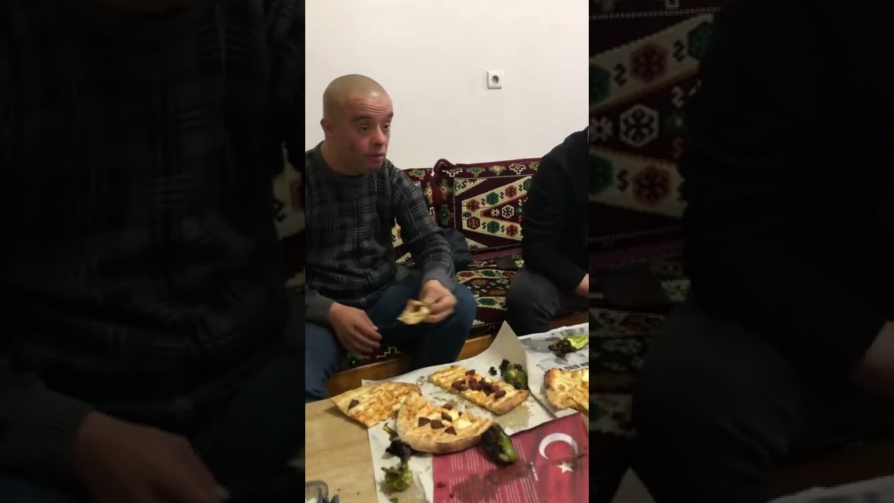 Erkan baba ve latif komik sahne