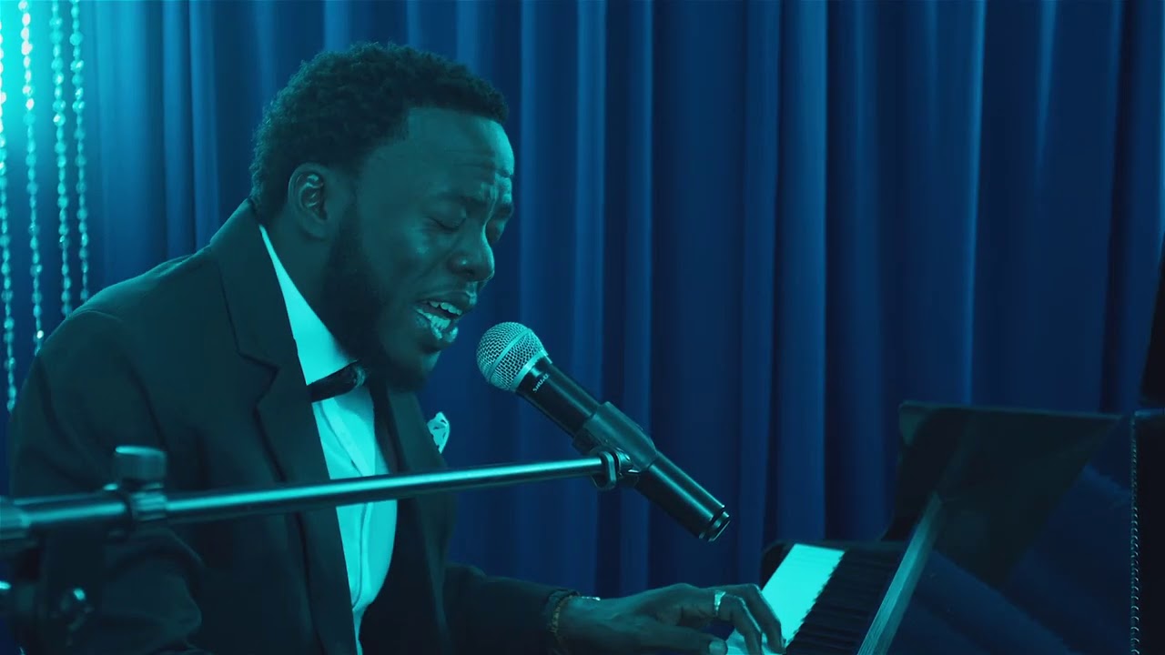 Erphaan Alves - Overdue | Live Piano Cover by Erphaan Alves
