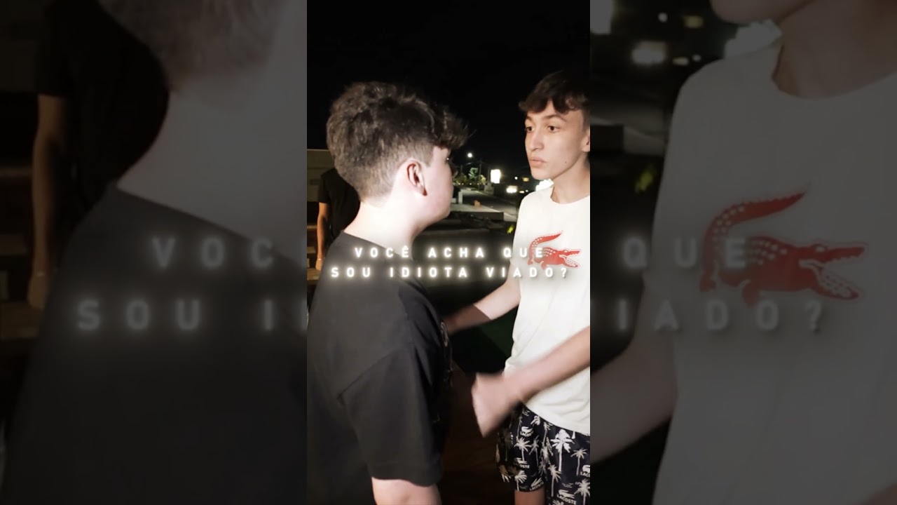 Espionou a Namorada do amigo no banho…