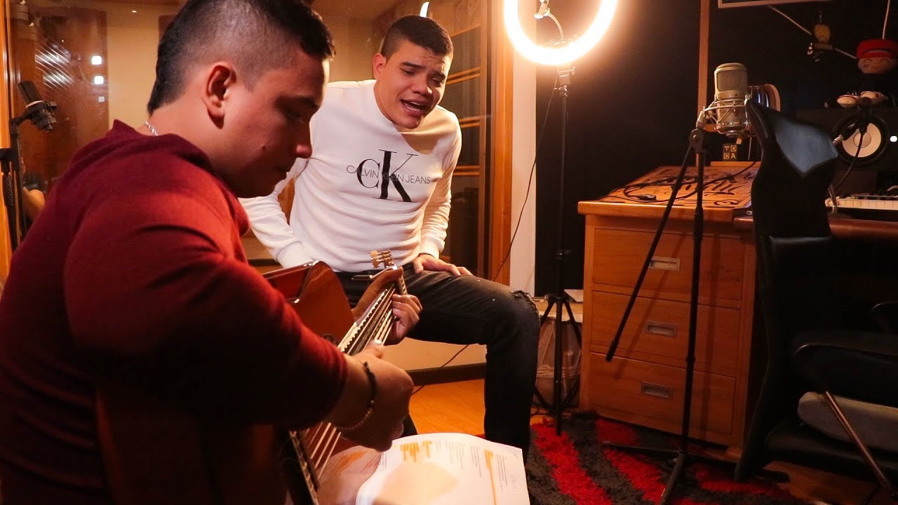 Estás en mí - Kevin Ríos Ft Erick Esquivel (VIDEO OFICIAL)