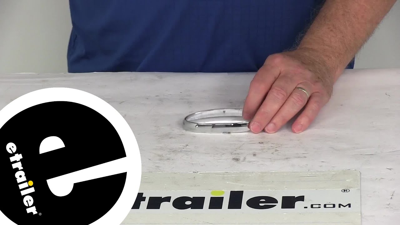 etrailer | Command Electronics Trailer Lights 328-89-386 Review