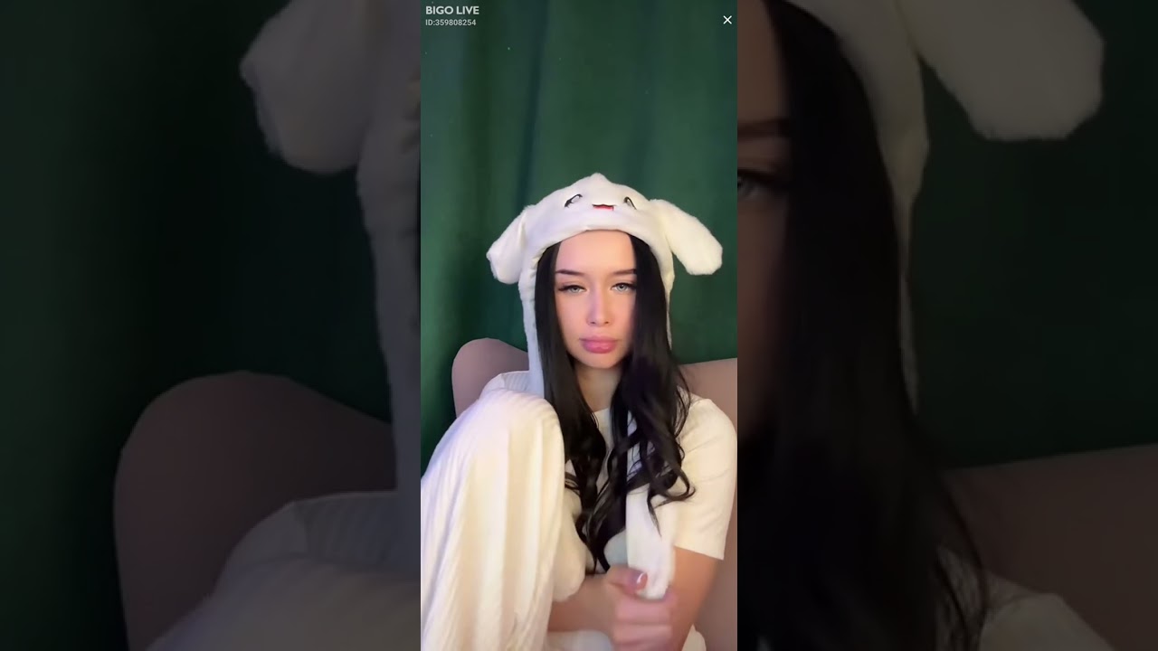 EVA 3 - BIGO ATTRACTIVE GIRL
