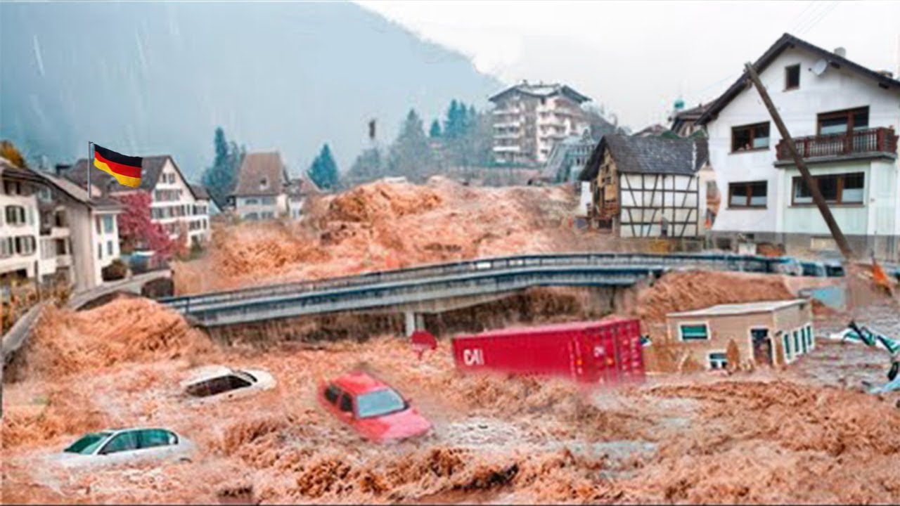 Evacuation of the population in Germany! Historic flooding in Bruchsal, cars swept away