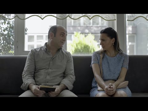 Şevval Sam | Paranın kokusu [edit] “16 yaşımda evlenmek istemiyorum okumak istiyorum”