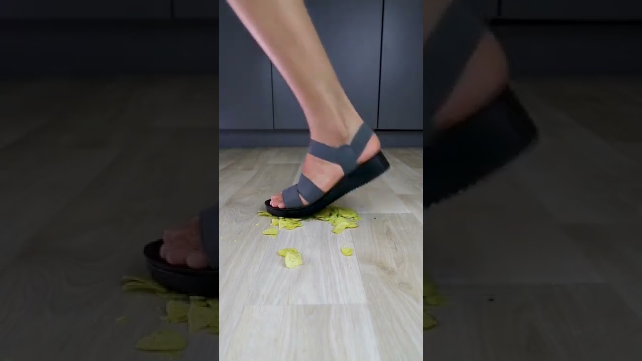 Experiment High Heels vs Giant Fish  Crushing Crunchy  Soft Things by Shoes Iu57T03A2nE 480p 1645943