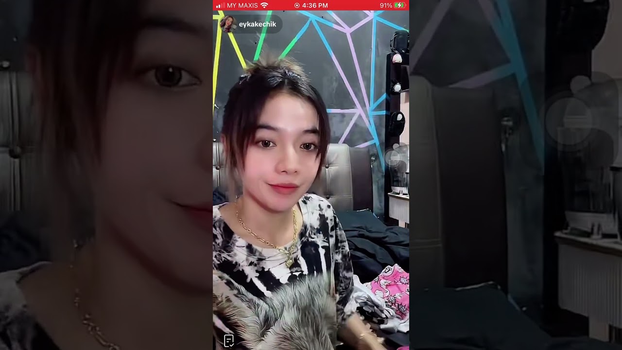 Eyka kechik bra hitam